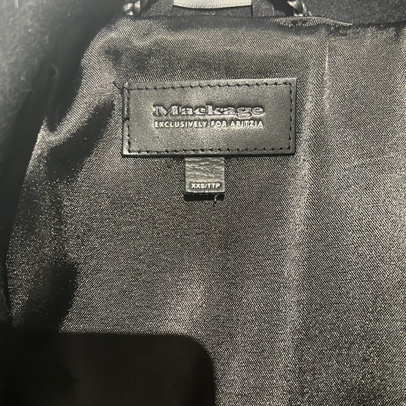 Mackage coat size xxs - Picture 2 of 5
